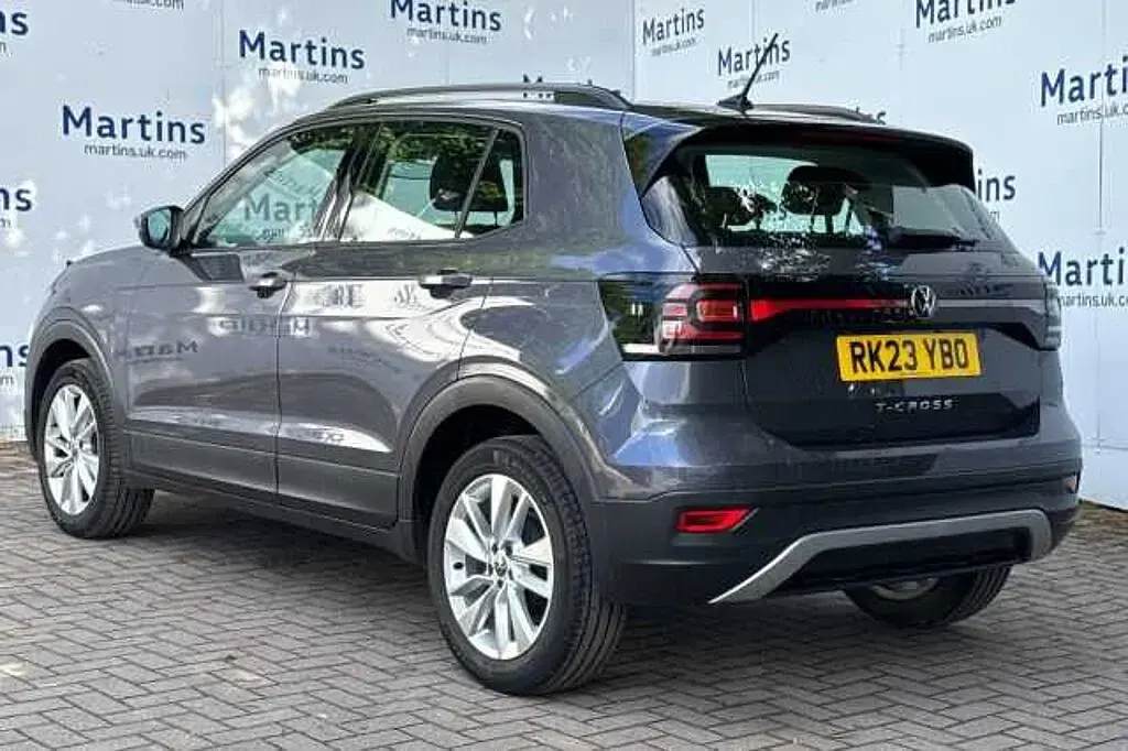 Used VW T-Cross SE 95 HP (69 kW) 2023 Grey SUV