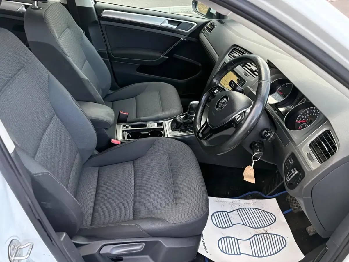 Used VW Golf VII Edition 184 HP (135 kW) 2016 White Hatchback