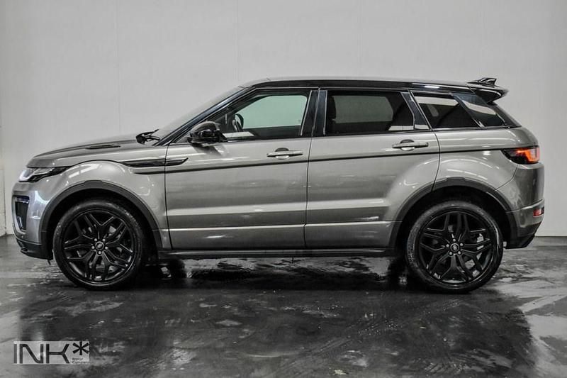 Used Land Rover Range Rover evoque HSE Dynamic 180 HP (132 kW) 2019 Silver SUV