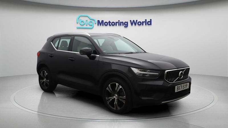 Black Used 2021 Volvo XC40 Inscription SUV | £23,000 (Fair price) - Image 1/4