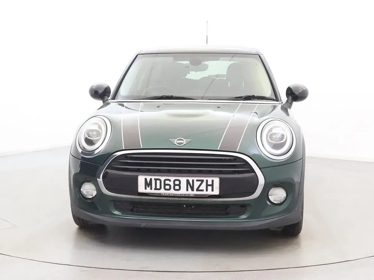 Used Mini Cooper Classic 2019 Green Hatchback