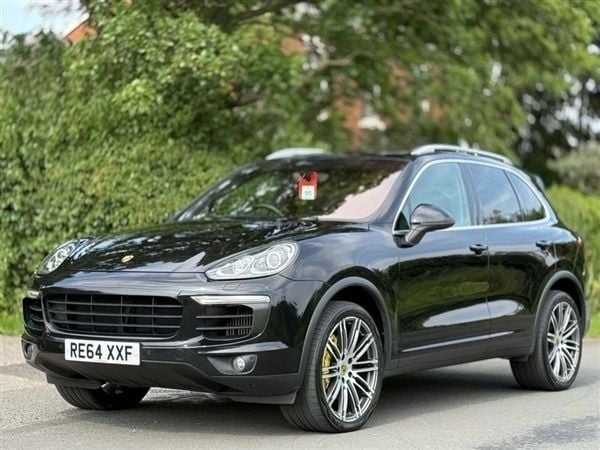 Black Used 2015 Porsche Cayenne SUV | £24,999 (A bit pricey) - Image 1/1