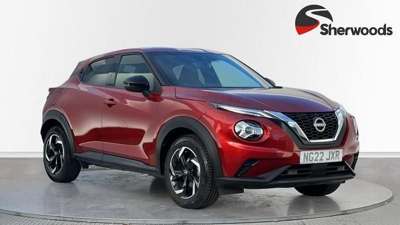 Red Used 2022 Nissan Juke N-Connecta SUV | £10,499 (Good price) - Image 1/4