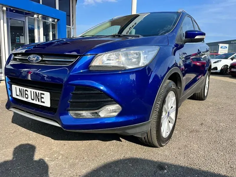 Used Ford Kuga Titanium 182 HP (133 kW) 2016 Blue SUV