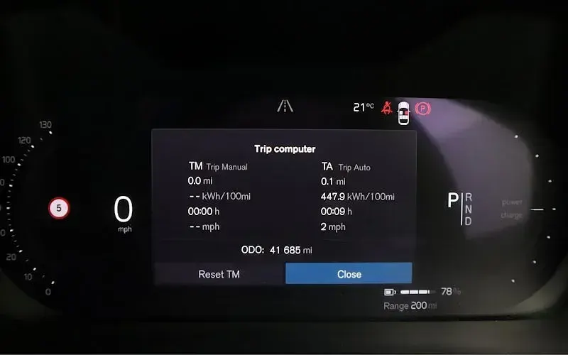 Used Volvo XC40 Plus 169 kW (231 HP) 2022 Black SUV