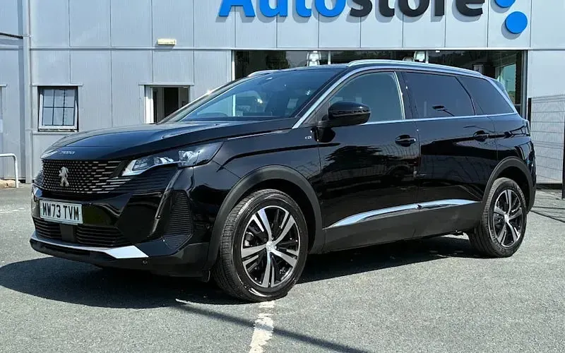 Used Peugeot 5008 GTi 131 HP (96 kW) 2024 SUV