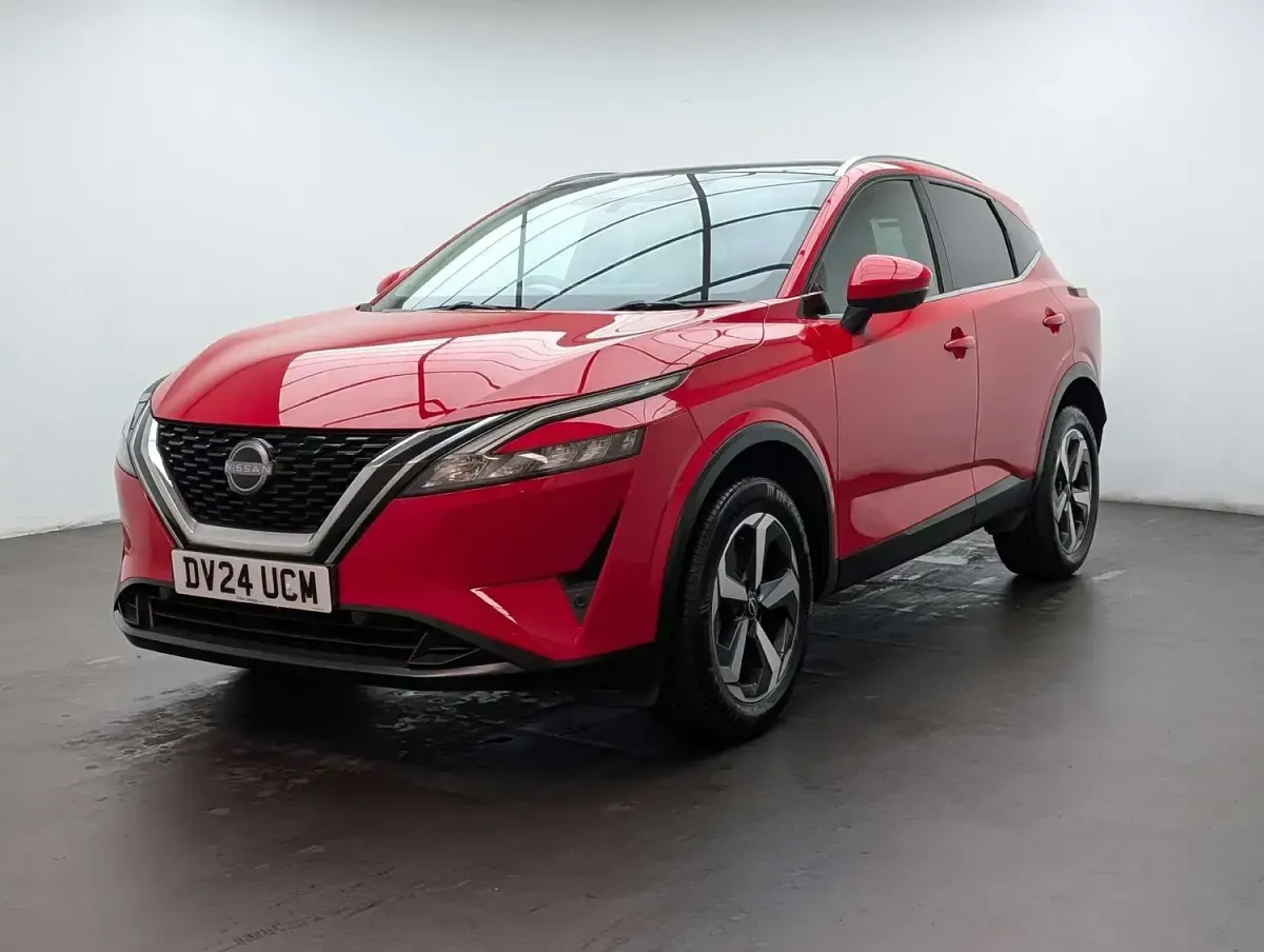 Used Nissan Qashqai N-Connecta 2024 Red SUV