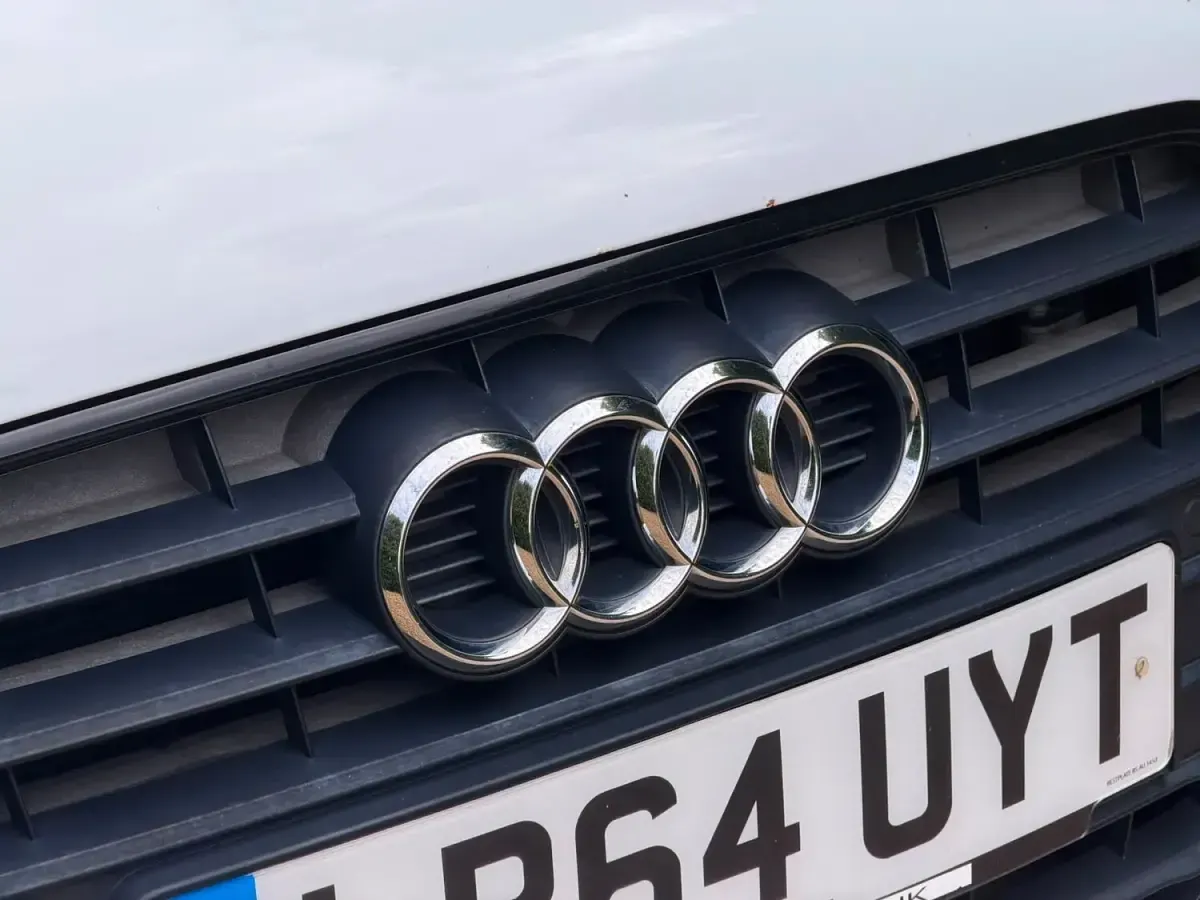 Used Audi A4 Black Edition 2015 White Estate