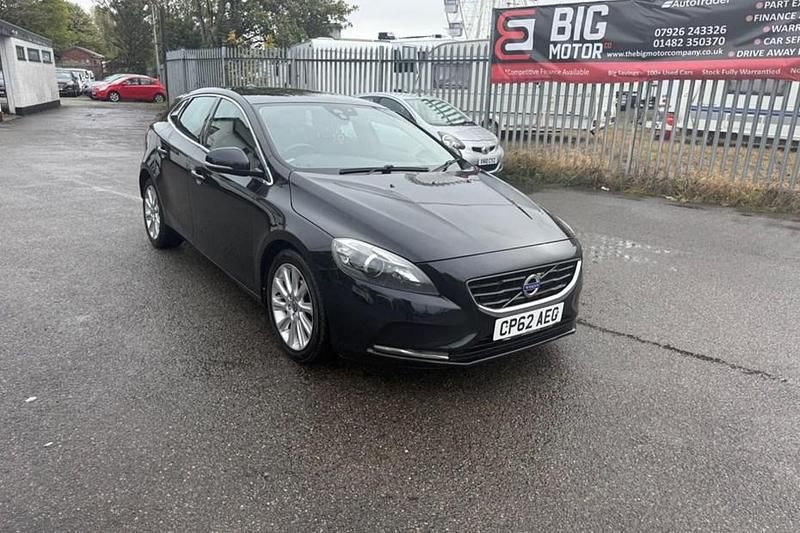 Black Used 2012 Volvo V40 SE Lux Hatchback | £3,399 (A bit pricey) - Image 1/1