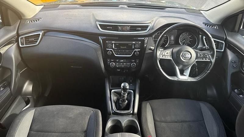 Grey Used 2018 Nissan Qashqai Acenta SUV | £7,755 (Good price) - Image 1/4