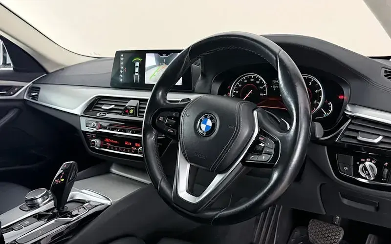 Used BMW 520 190 HP (139 kW) 2019 Sedan
