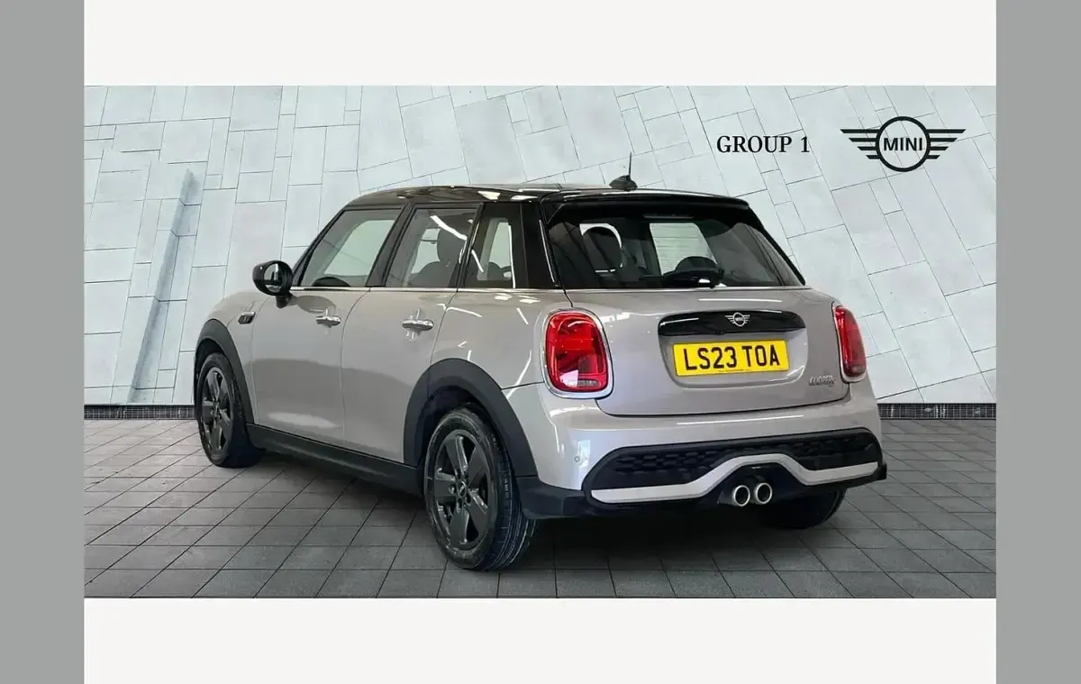 Second-hand Mini Cooper S Classic 178 CP (130 kW) 2023 Gri Hatchback