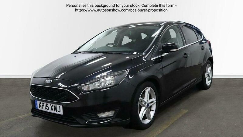 Used Ford Focus Zetec 125 HP (91 kW) 2015 Black Hatchback