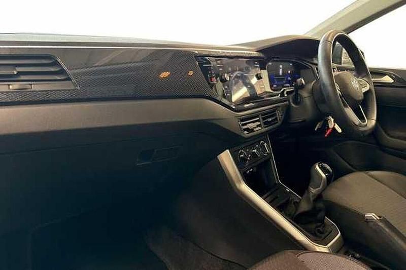 Used VW Polo 80 HP (58 kW) 2025 Hatchback