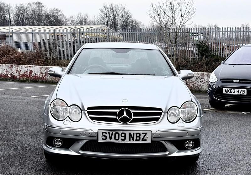 Used Mercedes CLK220 2009 Silver Coupe