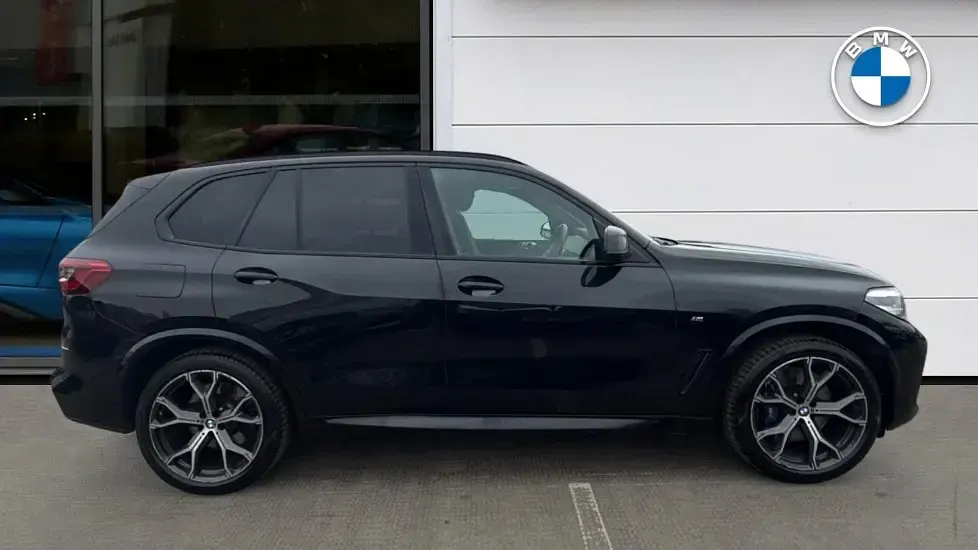 Used BMW X5 M Sport 261 HP (191 kW) 2019 Black SUV