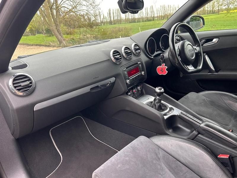 Used Audi TT Performance 200 HP (147 kW) 2008 Black Coupe