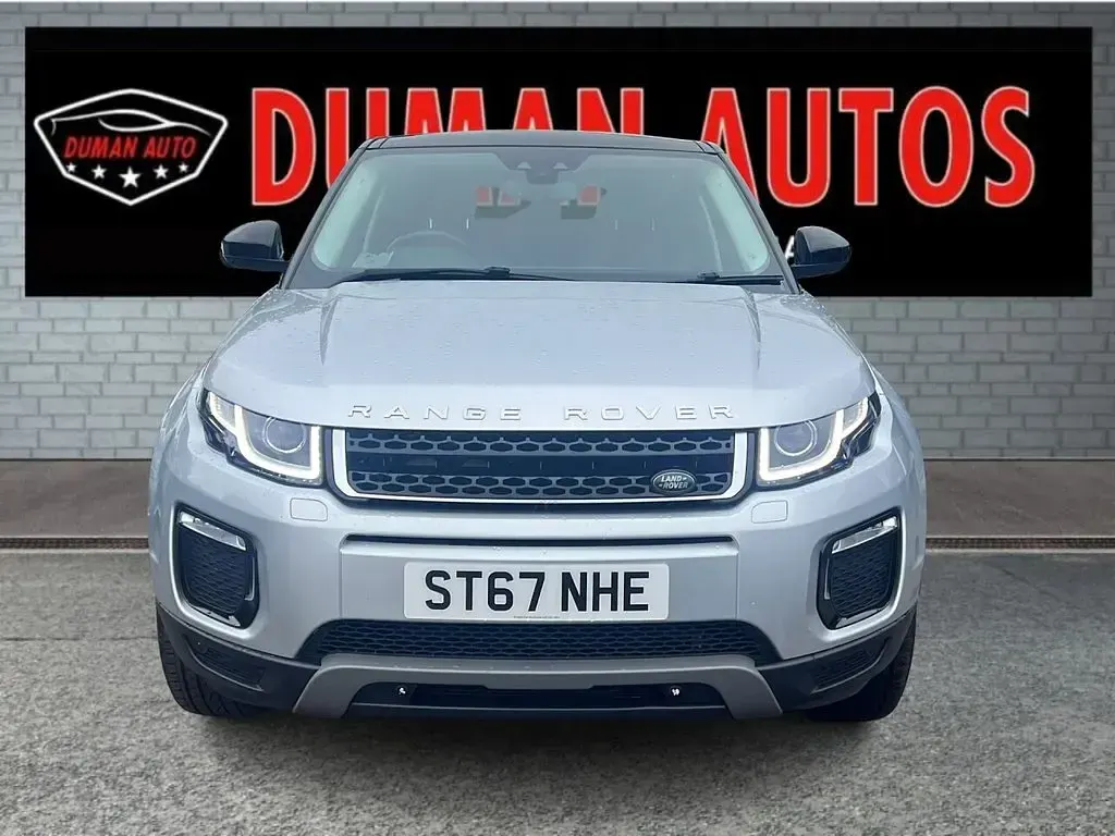 Used Land Rover Range Rover evoque SE 180 HP (132 kW) 2017 Silver Estate