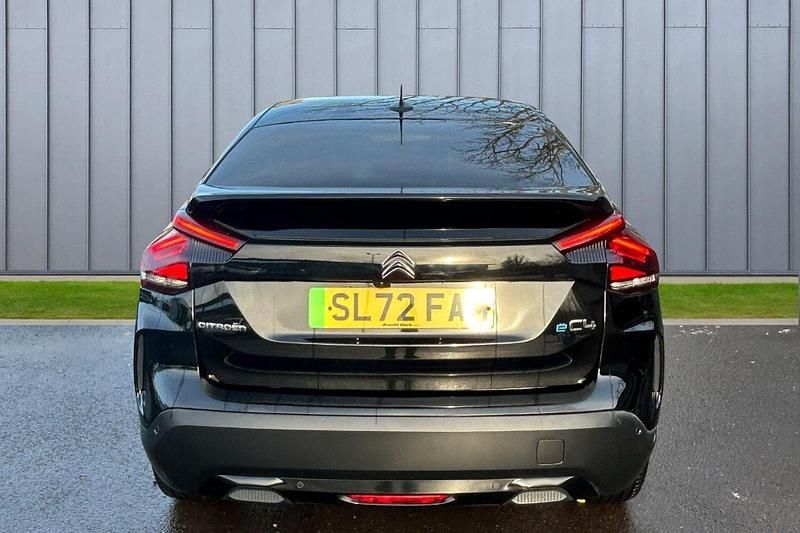 Used Citroën e-C4 98 kW (134 HP) 2022 Black Hatchback