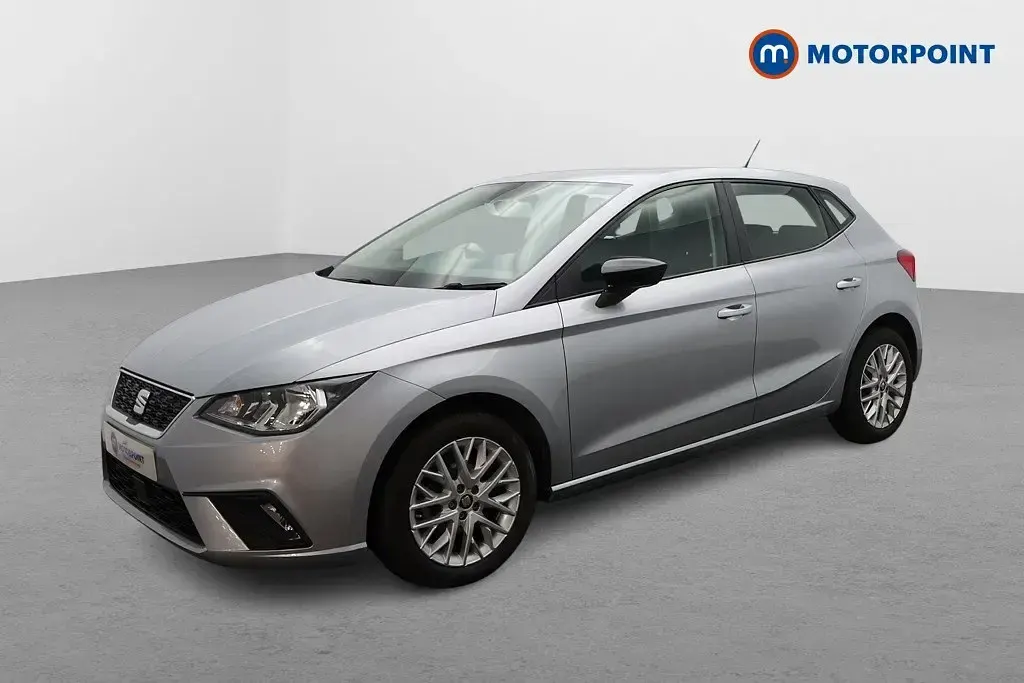 Begagnad Seat Ibiza SE Technology 2019 Silver Halvkombi