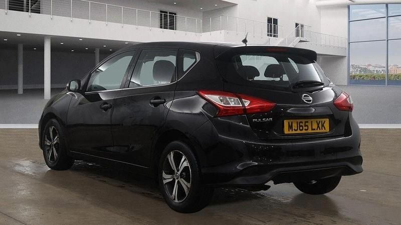 Used Nissan Pulsar Acenta 115 HP (84 kW) 2015 Black Hatchback
