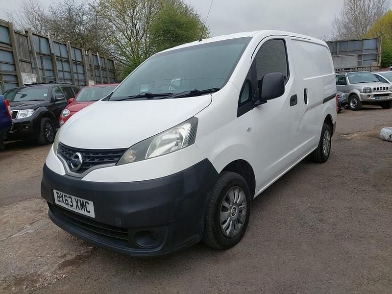 Used Nissan NV200 SE 2013 White MPV