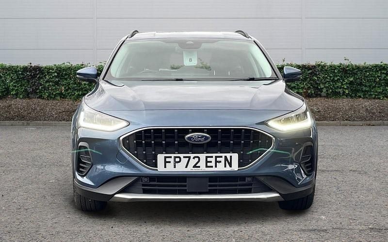 Used Ford Focus Active 155 HP (114 kW) 2022 Blue Estate