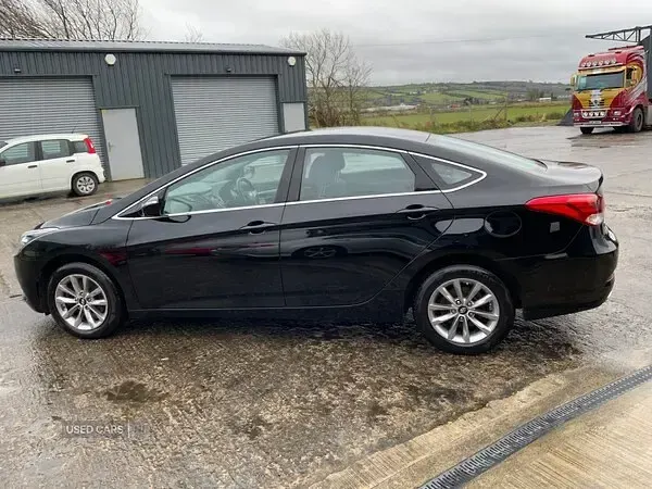 Used Hyundai i40 141 HP (103 kW) 2017 Black Sedan