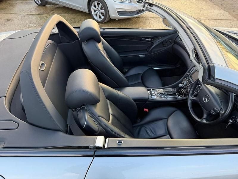 Used Mercedes SL350 272 HP (200 kW) 2006 Silver Cabriolet