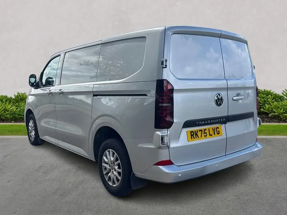 Used VW T7 S 150 HP (110 kW) 2025 Grey Van