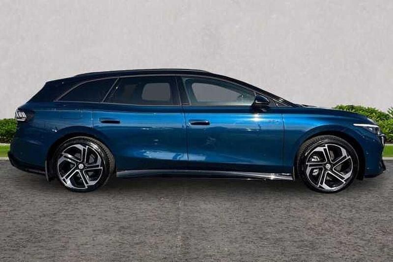 Used VW ID.7 250 kW (340 HP) 2025 Estate