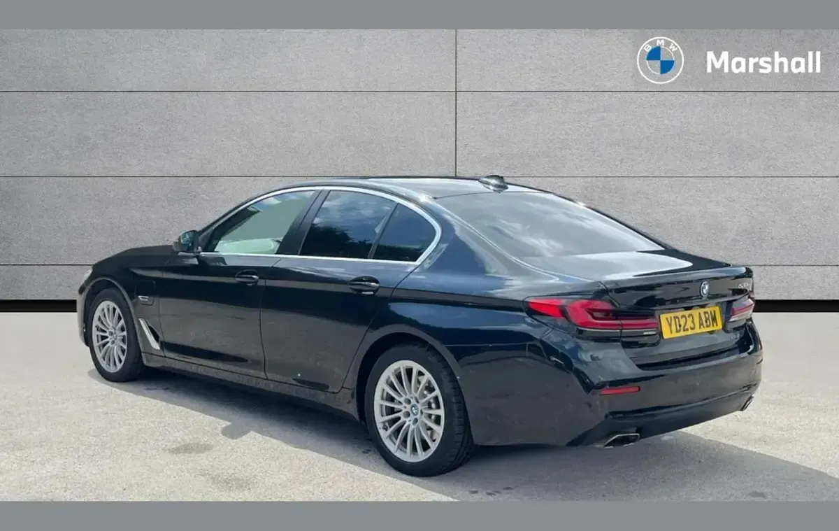Used BMW 530e Comfort Edition 292 HP (214 kW) 2023 Black Sedan