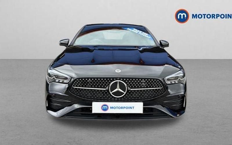 Used Mercedes CLA200 AMG Line Premium Plus 163 HP (119 kW) 2025 Sedan