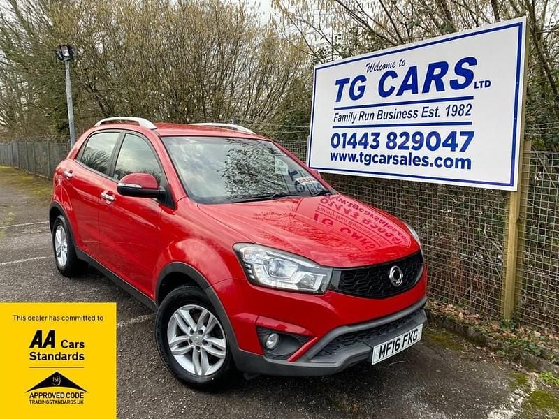 Used Ssangyong (KGM) Korando 178 HP (130 kW) 2016 Red SUV