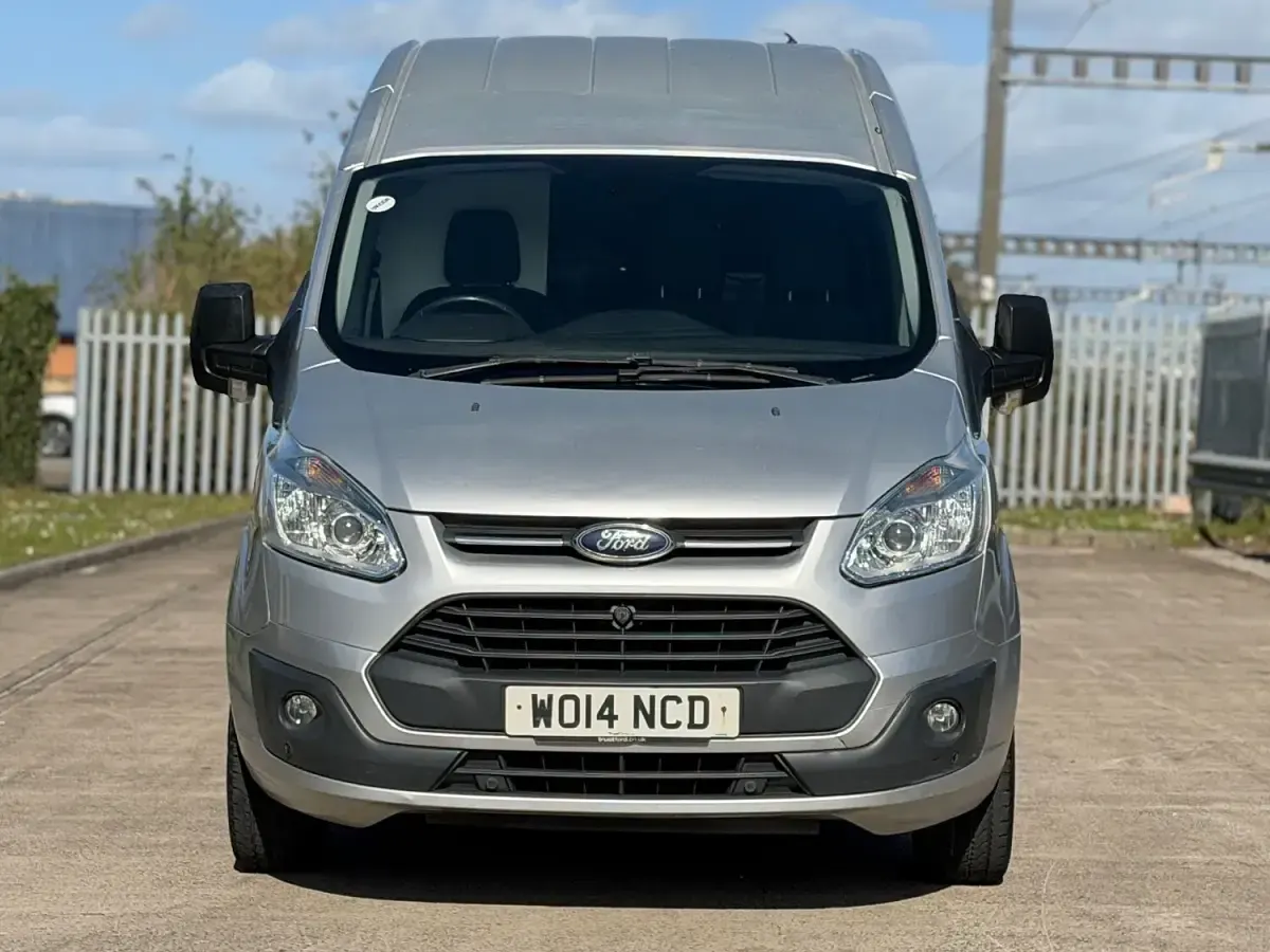 Used Ford Transit Custom Trend 125 HP (91 kW) 2014 Silver Van
