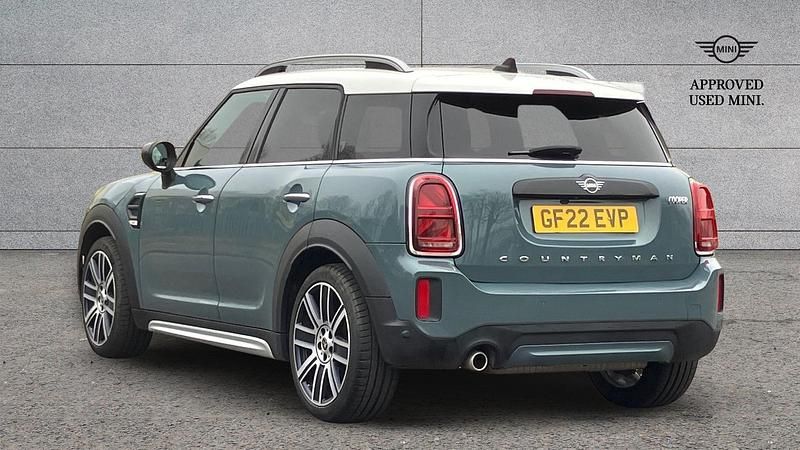 Used Mini Cooper Countryman Exclusive 134 HP (98 kW) 2022 Green SUV