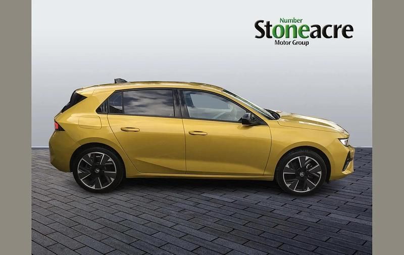 Used Vauxhall Astra Design Edition 114 kW (156 HP) 2024 Other Hatchback
