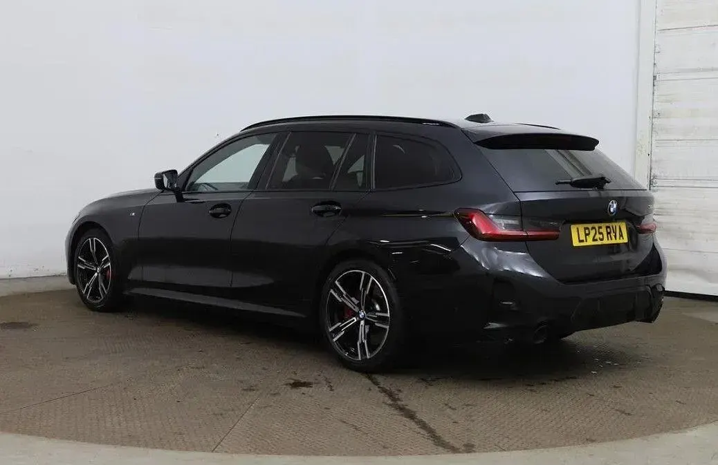 Used BMW 320 M Sport 181 HP (133 kW) 2025 Black Estate