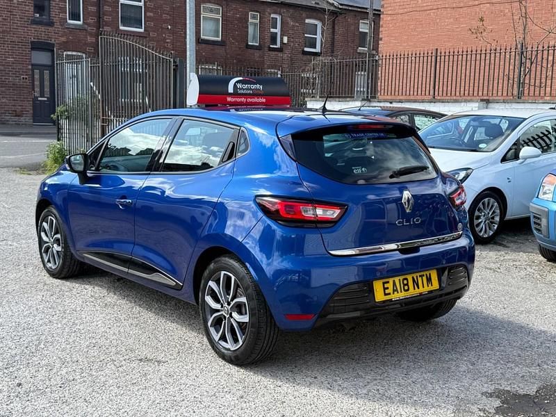 Used Renault Clio IV Urban 2018 Blue Hatchback