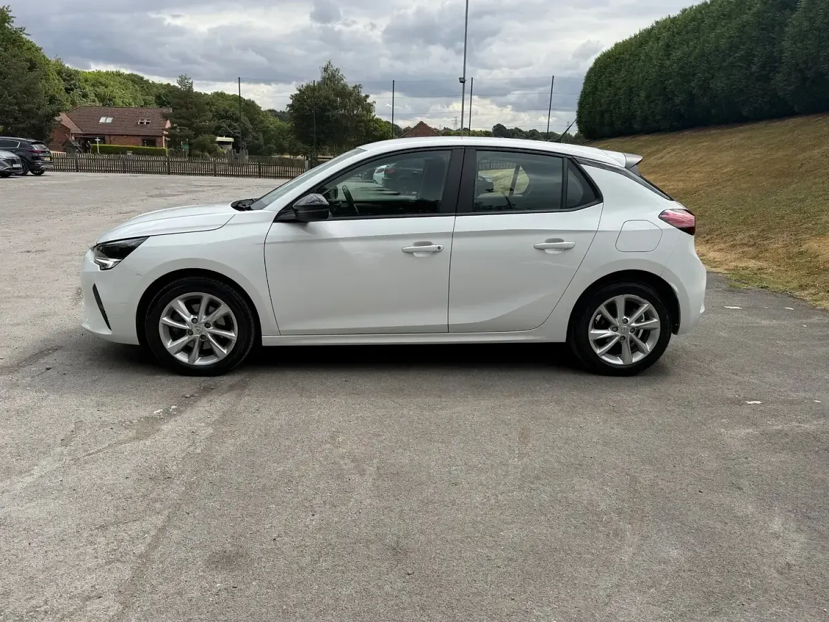 Used Vauxhall Corsa 2020 White Hatchback