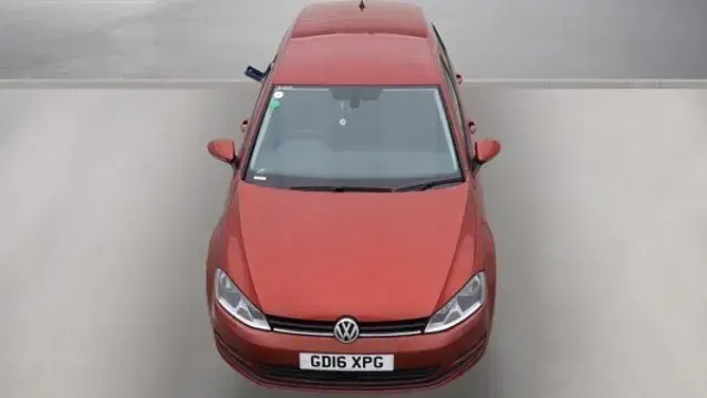 Used VW Golf VII Edition 110 HP (80 kW) 2016 Red Hatchback