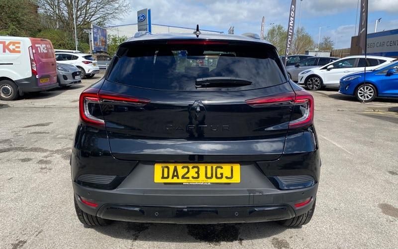 Second-hand Renault Captur Rive Gauche 91 CP (66 kW) 2023 Negru SUV