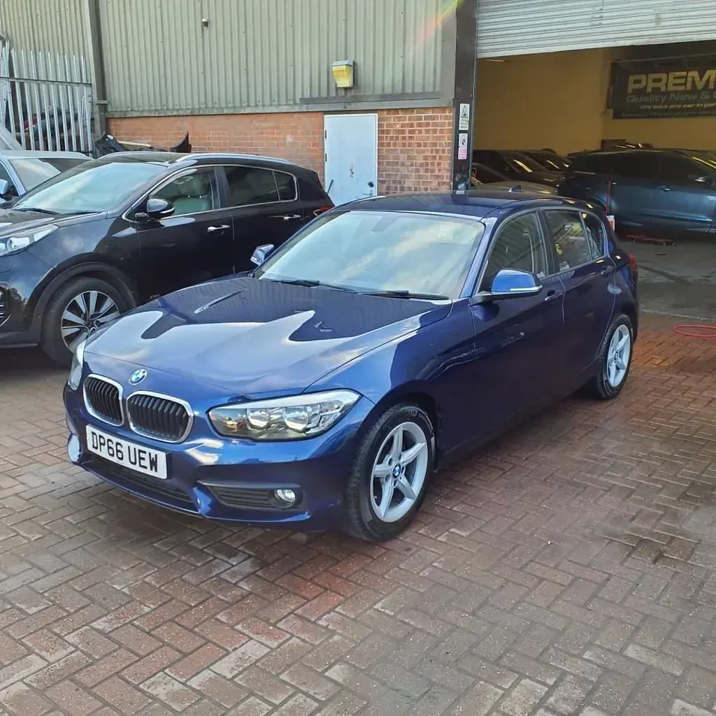 Usado BMW 116 Efficient Dynamics 116 CV (85 kW) 2016 Azul Utilitario