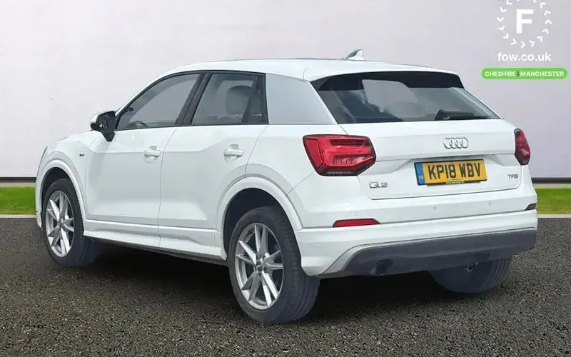 Used Audi Q2 S-Line 116 HP (85 kW) 2018 White SUV