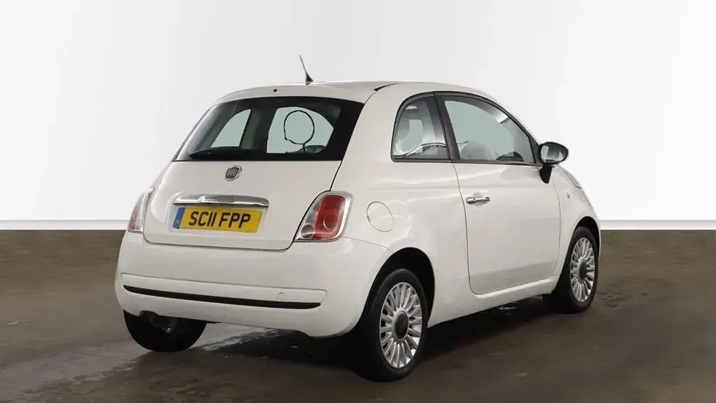 Used Fiat 500 Pop 69 HP (50 kW) 2011 White Hatchback