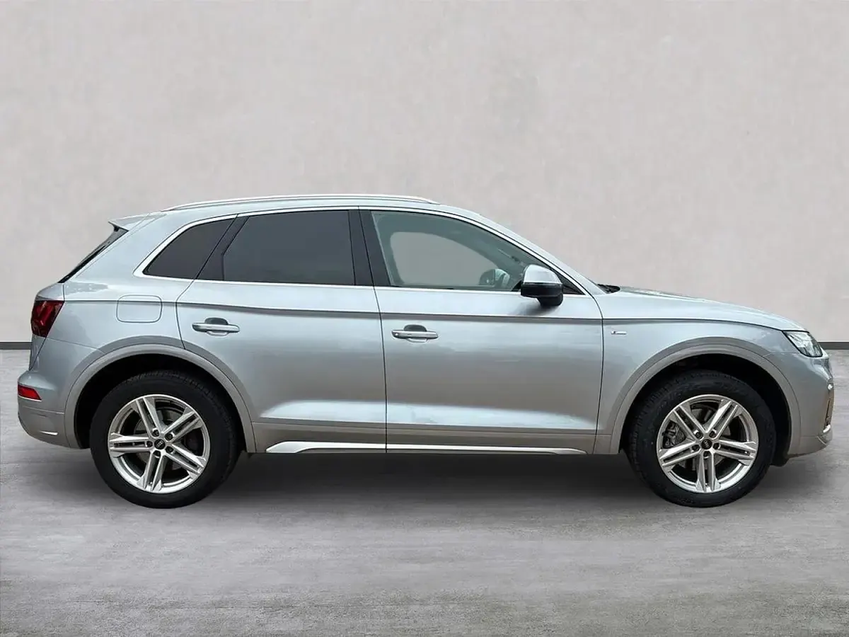 Used Audi Q5 S-Line 204 HP (150 kW) 2021 Silver SUV