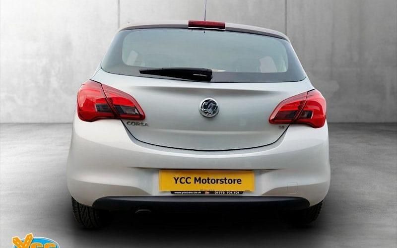 Second-hand Vauxhall Corsa SRi 90 CP (66 kW) 2016 Argintiu Hatchback