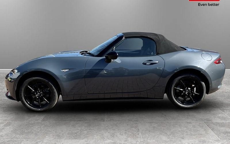 Used Mazda MX5 132 HP (97 kW) 2022 Cabriolet