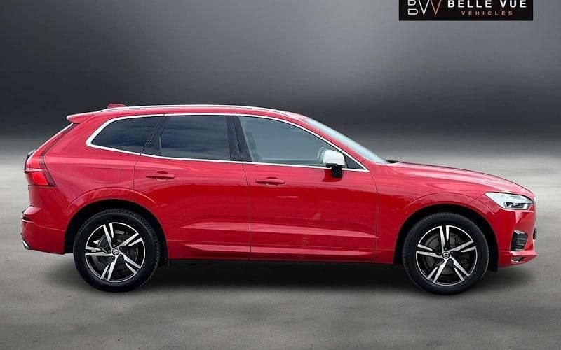 Used Volvo XC60 R-Design 190 HP (139 kW) 2018 Red SUV