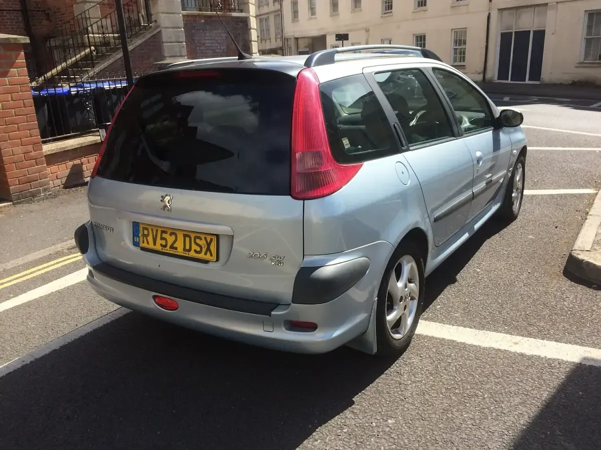 Used Peugeot 206 2002 Silver Estate